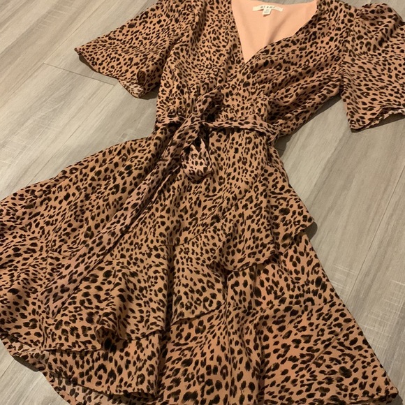 Miami (Francesca’s) Pink Leopard Print Dress Size XS - Picture 3 of 3